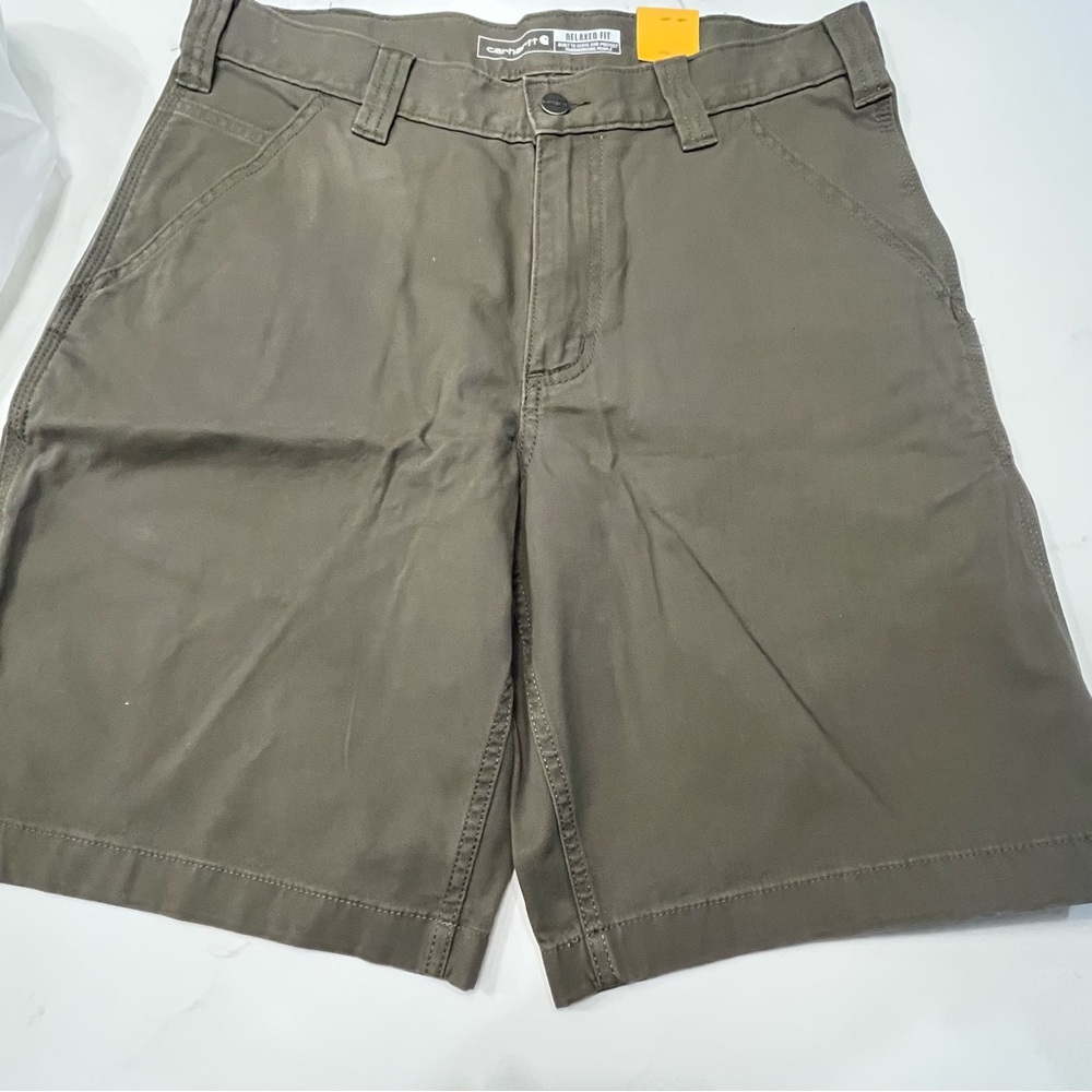 Carhartt Rugged Flex Relaxed Fit Canvas Men's Work Shorts size 32 10” inseam.